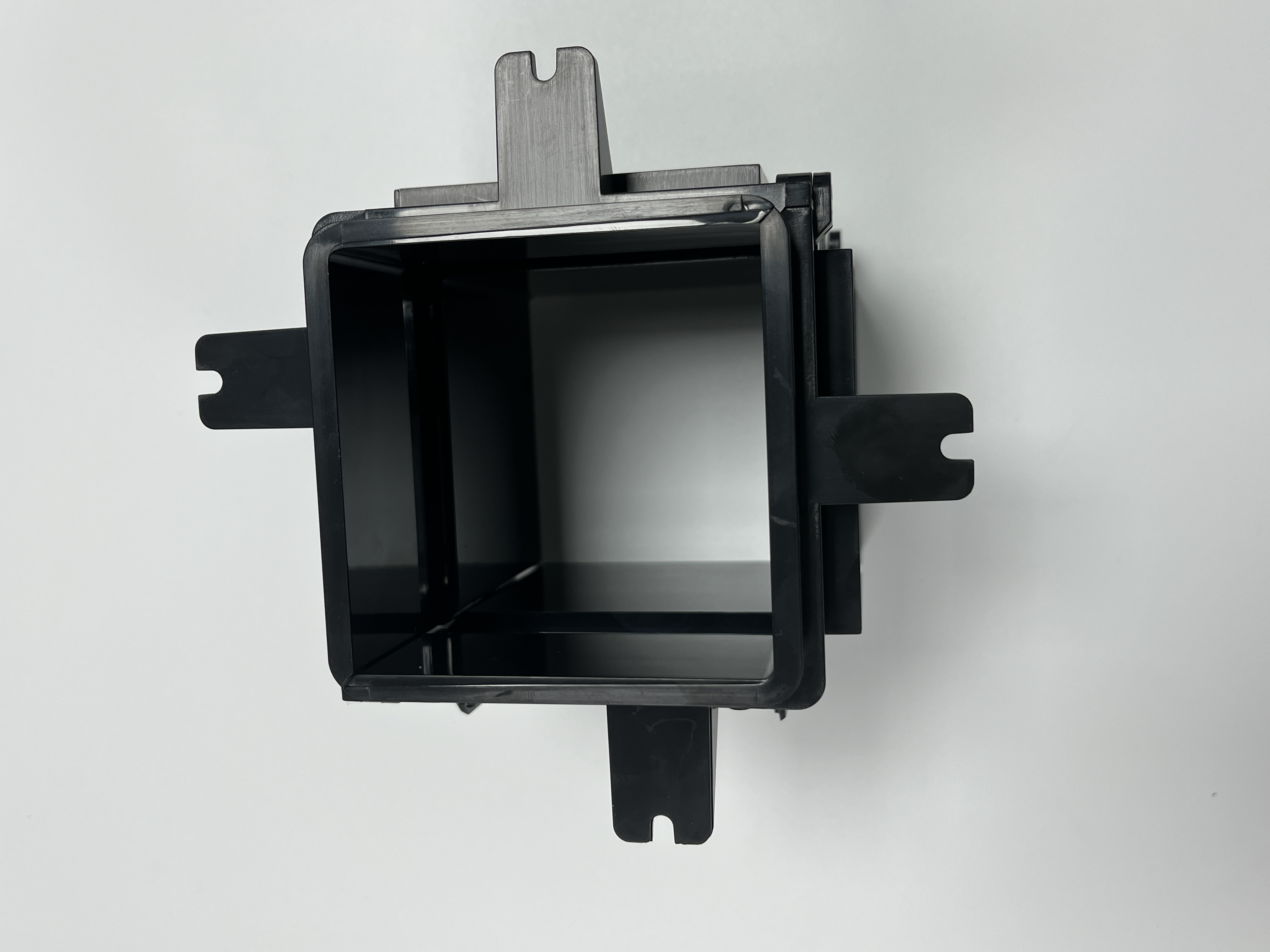 Accessories for electronic device brackets Accesorios para soportes de dispositivos electrónicos