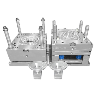 Molde de inyección de fabricantes de moldes de CNC para plástico blando PA6 PE PC Material transparente