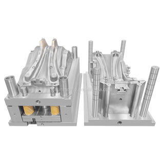 1+1 molde de inyección de cavidad para lente ABS/PC/PP Corredor frío con acabado pulido
