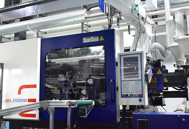 ¿Qué es el molde de plástico 2K y sus aplicaciones?