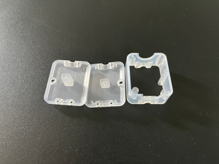 Molde de alto brillo que pule el moldeo por inyección transparente de la vivienda del sensor de MABS